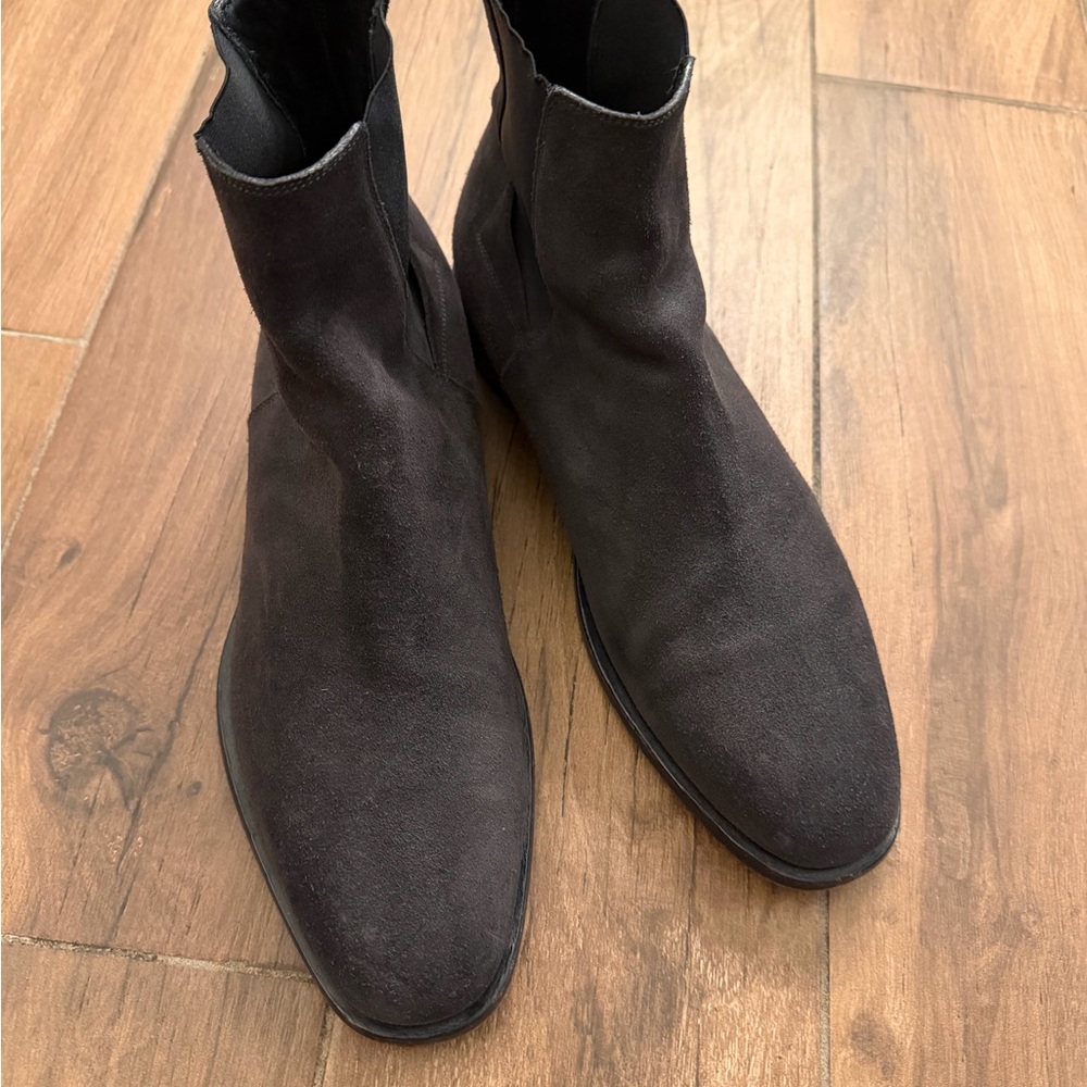 Mens Balenciaga Chelsea Boots in Smoke Grey size EU 41 / 8.5